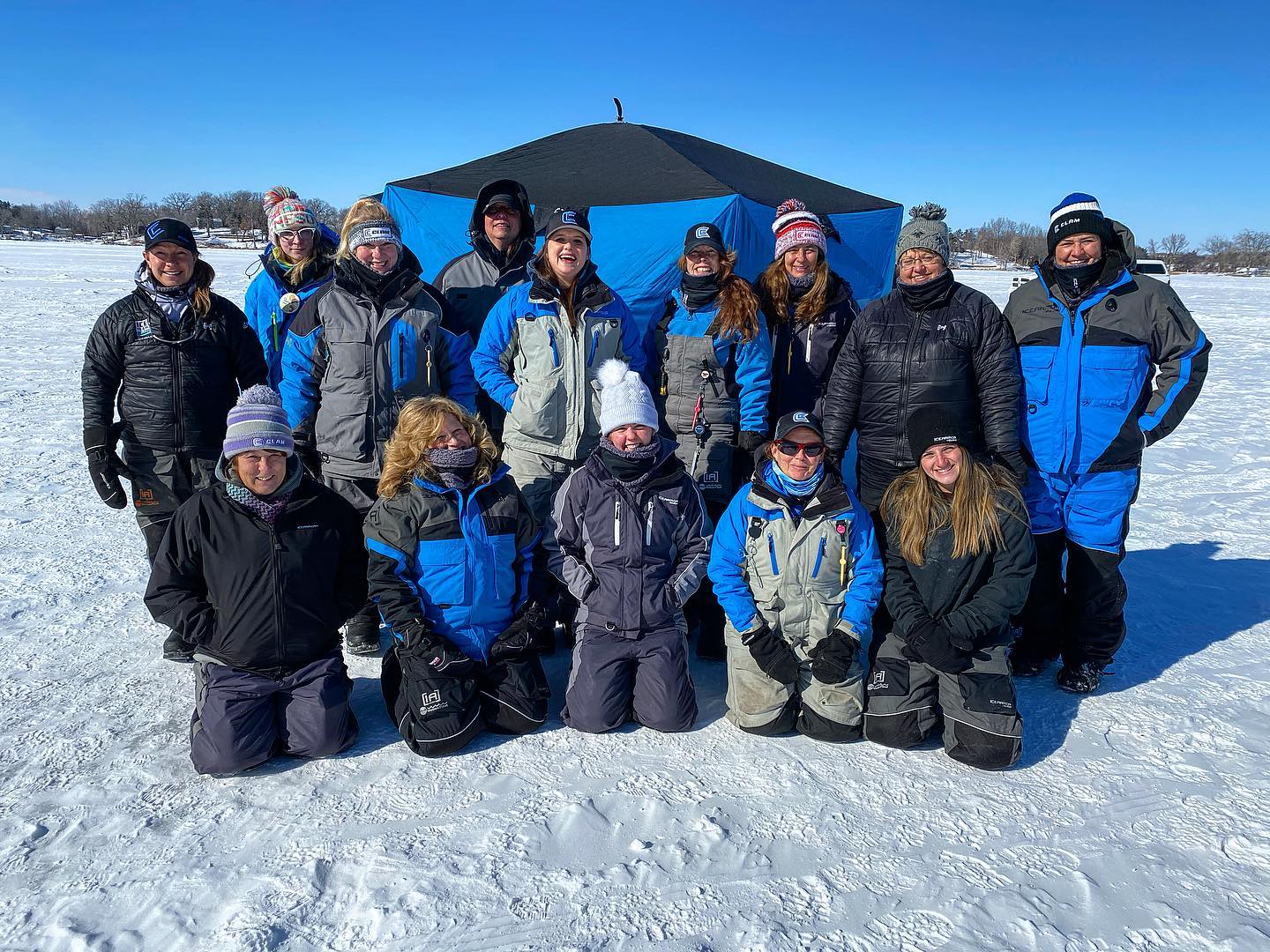 ice-fishing-crew